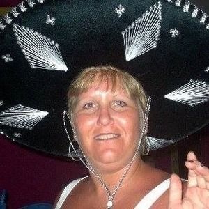 Meet your Posher, Mary l